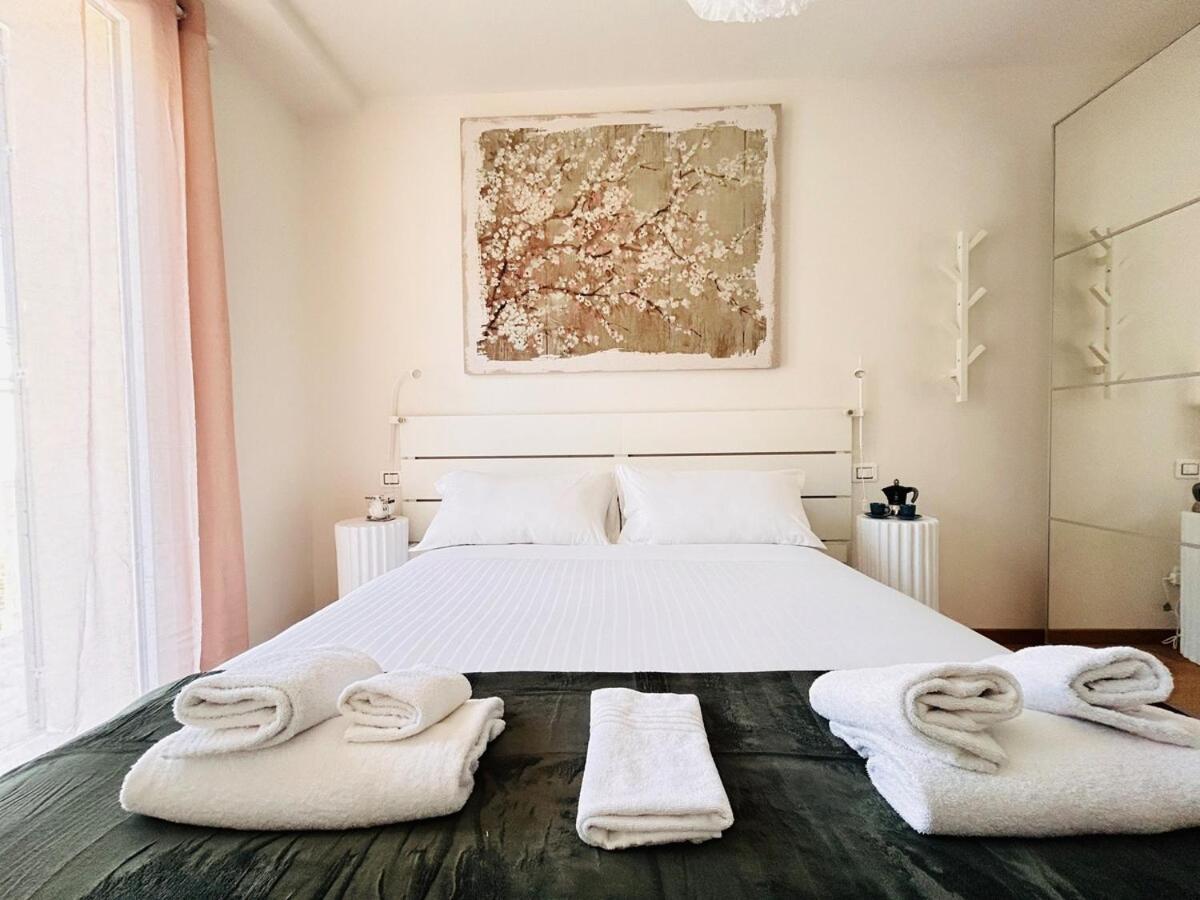 Homeby, Terrace Apartment Francesca フィレンツェ エクステリア 写真